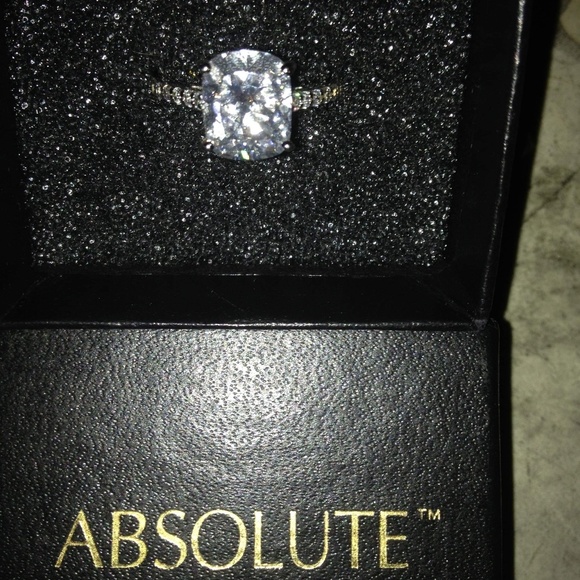 Ring - Picture 6 of 6